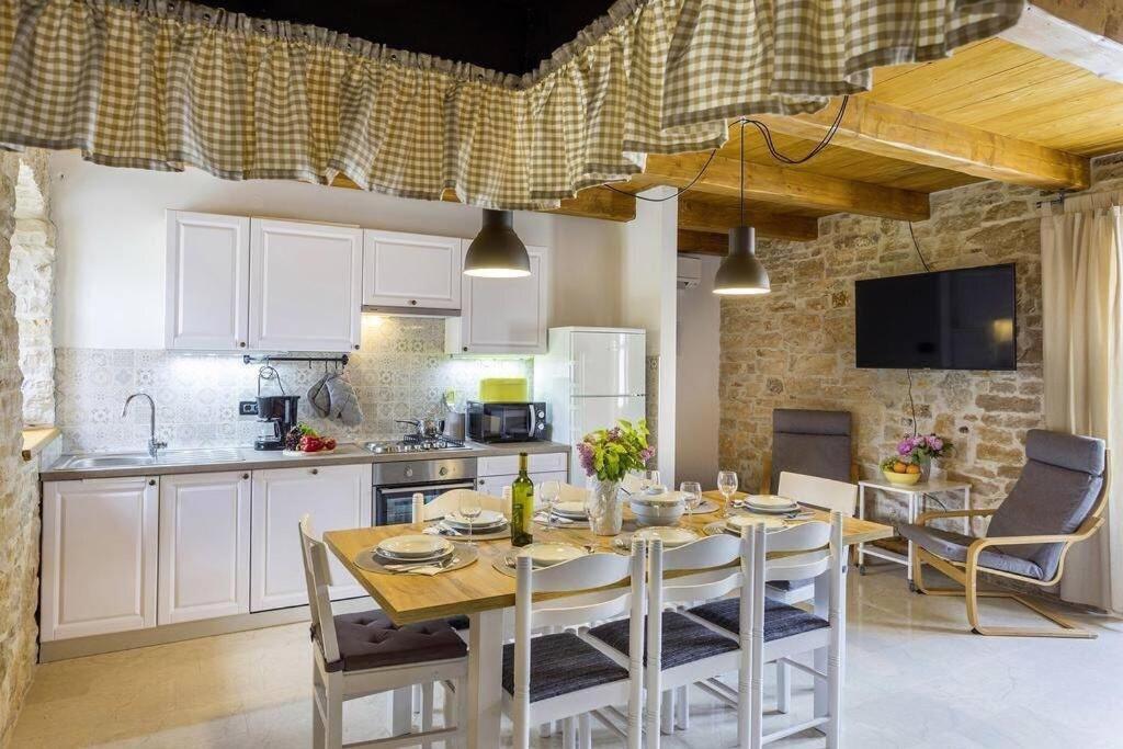 Burići House Kristina ****ヴィラ エクステリア 写真